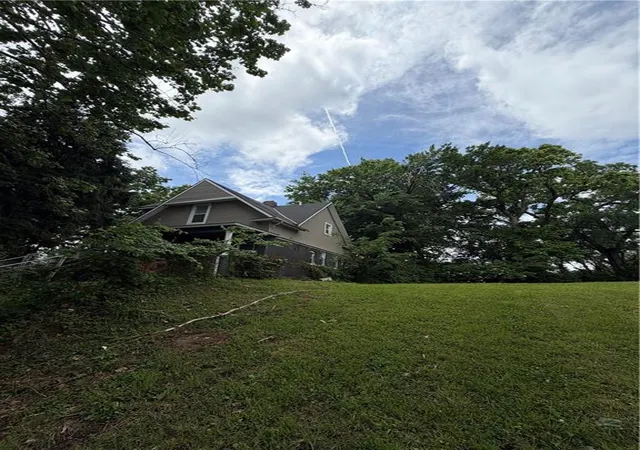 19th image of 1106 Agnes Ave, Kansas City, MO 64127 | MLS# 2622735
