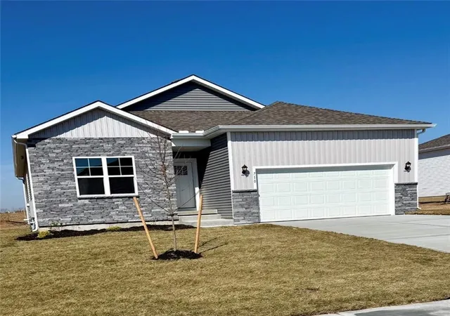 1st image of 717 Solstice Cir, Belton, MO 64012 | MLS# 2622746