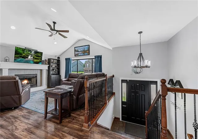 Homes for sale in Pleasant Hill, MO | 1205 Ridge Tree Ln, Pleasant Hill, MO 64080 | MLS# 2622834