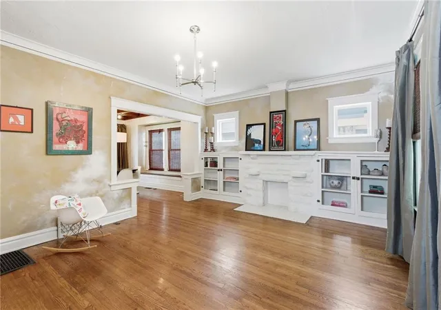 Photo 3 of Single family home for sale at 4215 Kenwood Ave, Kansas City, MO 64110 | MLS# 2622853 | Listing updated on 2026-09-14