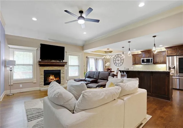 Photo 3 of Sale Pending at 483 S 137th Place, Bonner Springs, KS 66012 | MLS# 2622877 | Listing updated on 2026-09-07