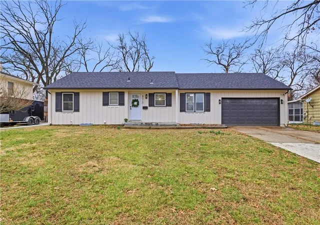 Photo 36 of Single family home for sale at 8012 Elm Ave, Raytown, MO 64138 | MLS# 2622913 | Listing updated on 2026-08-31