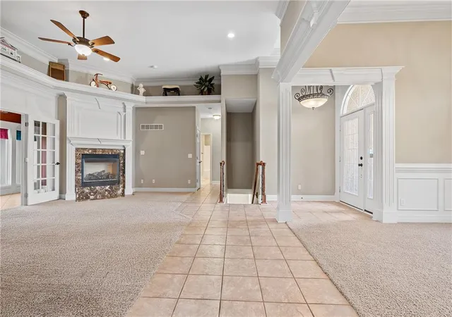 Homes for sale in Kearney, MO | 1709 Cambridge Cir, Kearney, MO 64060 | MLS# 2622922