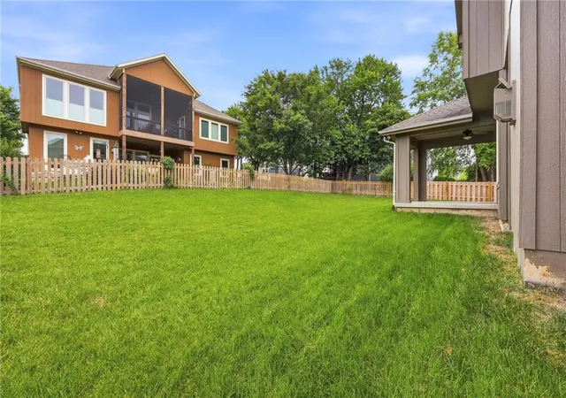 Homes for sale in Lenexa, KS | 24504 W 80Th Pl, Lenexa, KS 66227 | MLS# 2622971