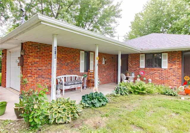 Homes for sale in Holden, MO | 403 W Chestnut St, Holden, MO 64040 | MLS# 2623008