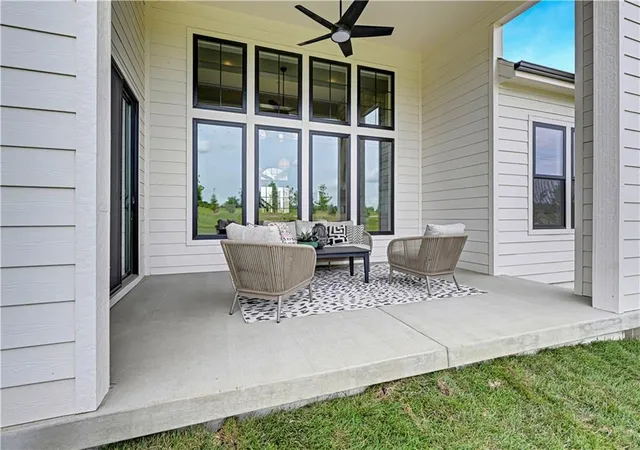 5th image of 17325 Earnshaw St, Shawnee Mission, KS 66221 | MLS# 2623012