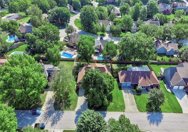 3rd image of 3705 S Marion Ct, Independence, MO 64055 | MLS# 2623019