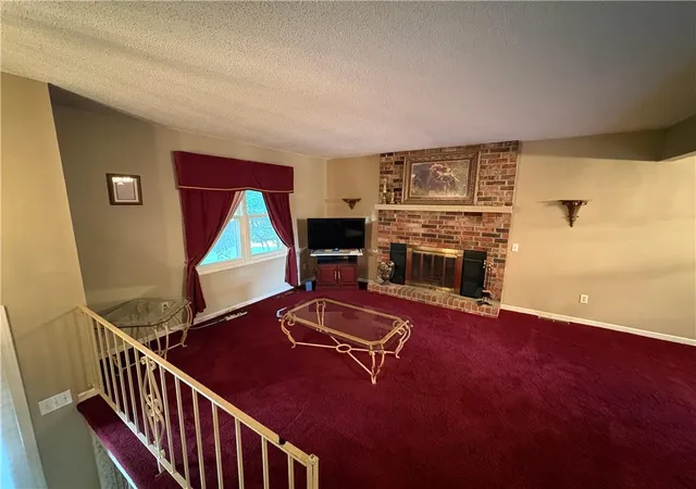 Homes for sale in Blue Springs, MO | 1404 Nw Sandalwood Ct, Blue Springs, MO 64015 | MLS# 2623025