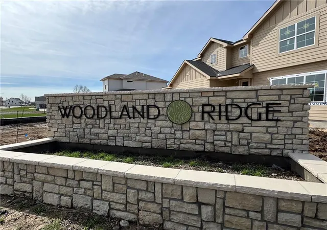 42nd image of 20755 Emerald St, Spring Hill, KS 66083 | MLS# 2623029