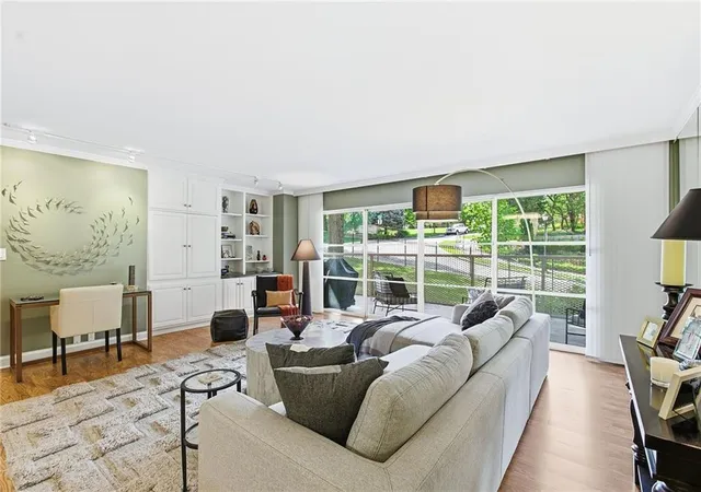 Photo 1 of Condo for sale at 310 W 49th Street #206, Kansas City, MO 64112 | MLS# 2623062 | Listing updated on 2026-09-22