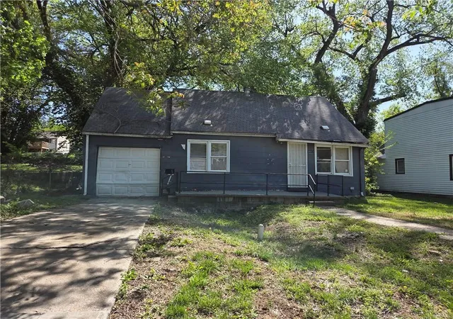 1st image of 3411 Norton Ave, Kansas City, MO 64128 | MLS# 2623067