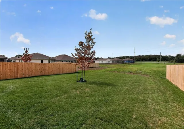 2nd image of 588 W Bluebird St, Gardner, KS 66030 | MLS# 2623093