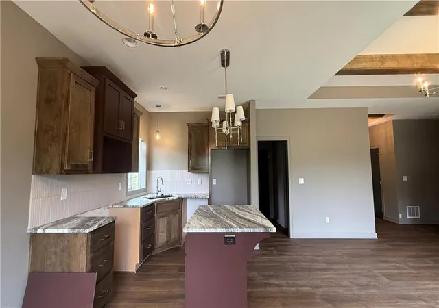 3rd image of 612 Se 21St St, Oak Grove, MO 64075 | MLS# 2623103