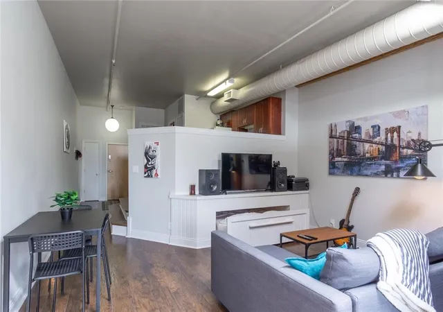 4th image of 700 Broadway Blvd #509, Kansas City, MO 64105 | MLS# 2623117