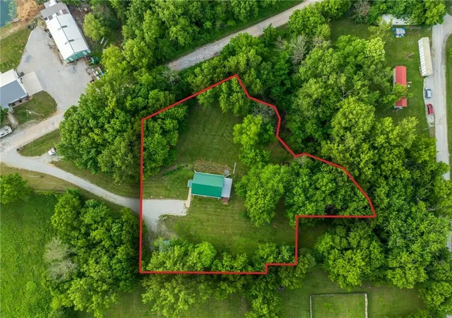 Homes for sale in Jamesport, MO | 706 Old Hwy 6 N/a, Jamesport, MO 64648 | MLS# 2623122