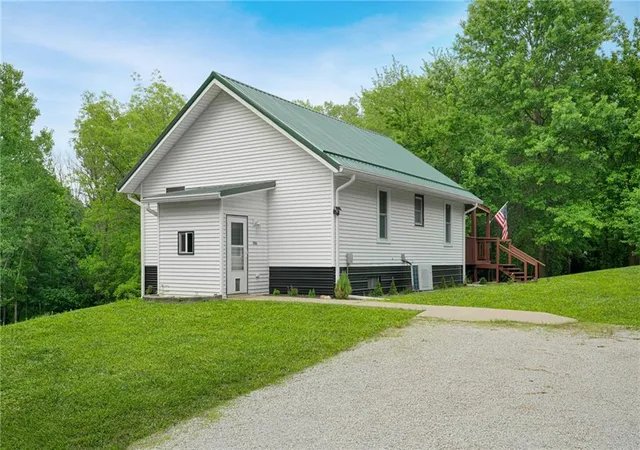 Homes for sale in Jamesport, MO | 706 Old Hwy 6 N/A, Jamesport, MO 64648 | MLS# 2623122