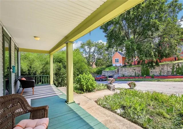 Photo 4 of Single family home for sale at 2920 Holly St, Kansas City, MO 64108 | MLS# 2623133 | Listing updated on 2026-08-18