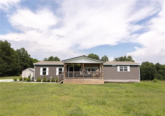 Homes for sale in Schell City, MO | 3725 S 2275 Rd, Schell City, MO 64783 | MLS# 2623139