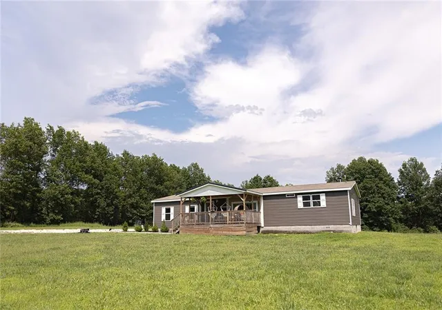 Homes for sale in Schell City, MO | 3725 S 2275 Rd, Schell City, MO 64783 | MLS# 2623139