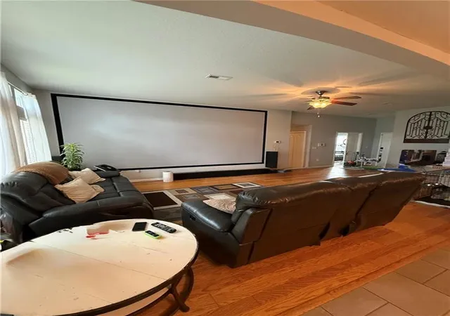 4th image of 732 Iron Horse Dr, Warrensburg, MO 64093 | MLS# 2623191