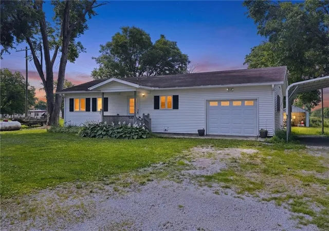 1st image of 215 W 2nd St, Sumner, MO 64681 | MLS# 2623211