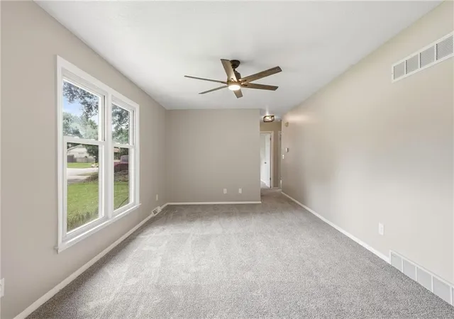 Homes for sale in Gardner, KS | 604 S Hickory St, Gardner, KS 66030 | MLS# 2623236
