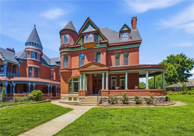 1st image of 1840 Pendleton Ave, Kansas City, MO 64124 | MLS# 2623253