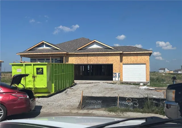 3rd image of 17812 Green Rd, Gardner, KS 66030 | MLS# 2623255