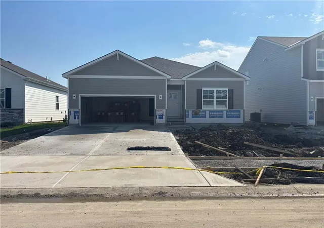 Single family home for sale at 25255 W 177th Terrace, Gardner, KS 66030 | MLS# 2623274
