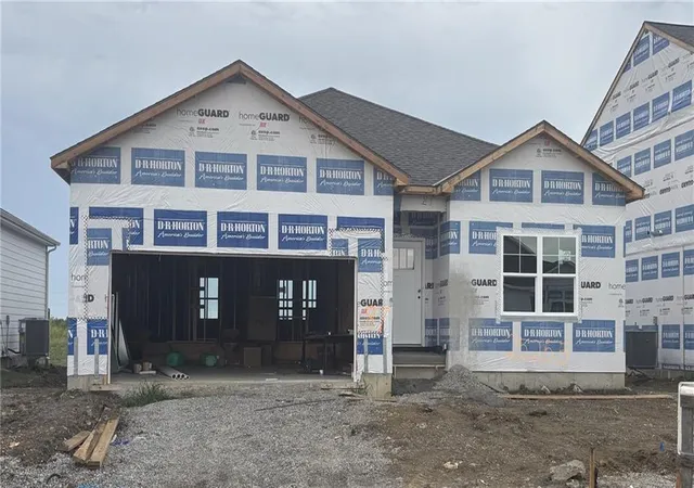 2nd image of 25255 W 177th Ter, Gardner, KS 66030 | MLS# 2623274
