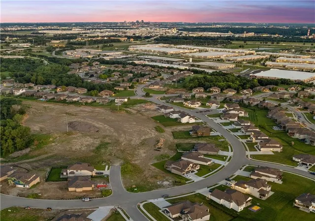 Photo 4 of Land for sale at 5168 NW 47th Terrace, Riverside, MO 64150 | MLS# 2623281 | Listing updated on 2026-07-17
