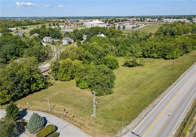 Photo 3 of Land for sale at 1548 Timber Ridge Dr, Liberty, MO 64068 | MLS# 2623290 | Listing updated on 2026-05-31