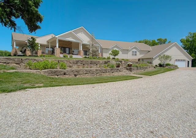5th image of 9785 Baker Rd, Kansas City, MO 64153 | MLS# 2623291