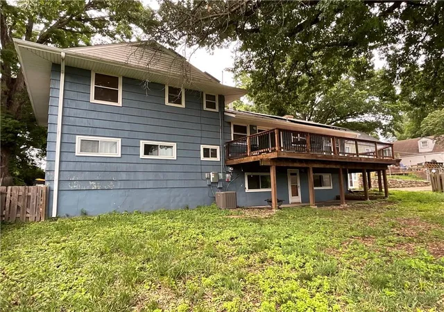 Homes for sale in Kansas City, MO | 3706 N Grand Ave, Kansas City, MO 64116 | MLS# 2623294