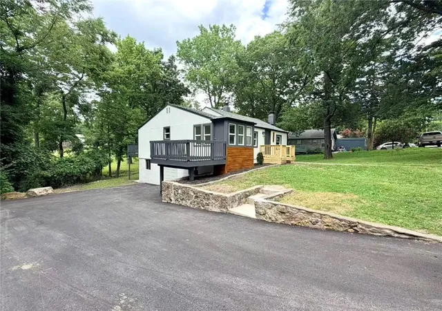 Homes for sale in Kansas City, MO | 2920 Ne 39Th St, Kansas City, MO 64117 | MLS# 2623298
