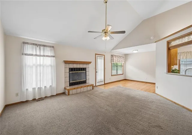 Homes for sale in Basehor, KS | 2599 N 156Th Ter, Basehor, KS 66007 | MLS# 2623301