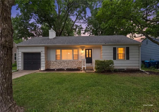 2nd image of 2816 W 75th St, Prairie Village, KS 66208 | MLS# 2623313