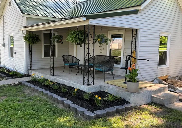 Homes for sale in Kingston, MO | 88 N Douglas St, Kingston, MO 64650 | MLS# 2623318