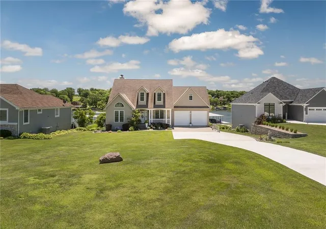 Homes for sale in Altamont, MO | 934 Lake Viking Ter, Altamont, MO 64620 | MLS# 2623360