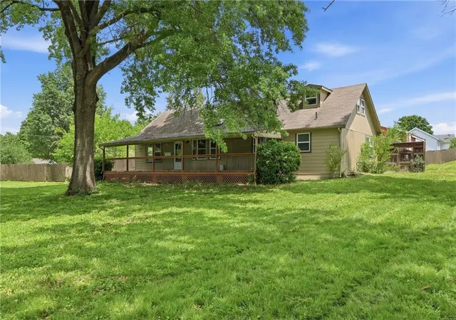 Homes for sale in Basehor, KS | 3209 N 155Th St, Basehor, KS 66007 | MLS# 2623366