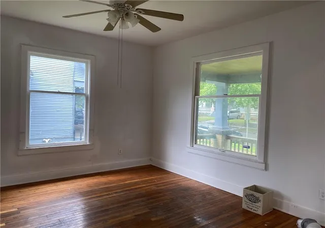 4th image of 1156 Sw Garfield Ave, Topeka, KS 66604 | MLS# 2623367