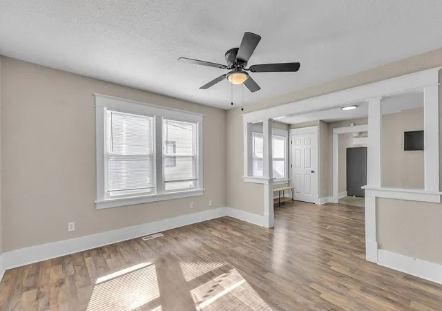 5th image of 3142 Felix St, St Joseph, MO 64501 | MLS# 2623419