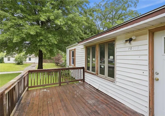 Photo 3 of Single family home for sale at 10013 Bellaire Ave, Kansas City, MO 64134 | MLS# 2623420 | Listing updated on 2026-06-05