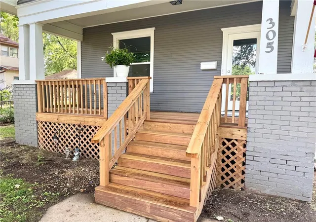 2nd image of 305 S 31st St, Saint Joseph, MO 64501 | MLS# 2623443