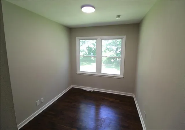 Homes for sale in Kansas City, KS | 2817 S 27th St, Kansas City, KS 66106 | MLS# 2623447