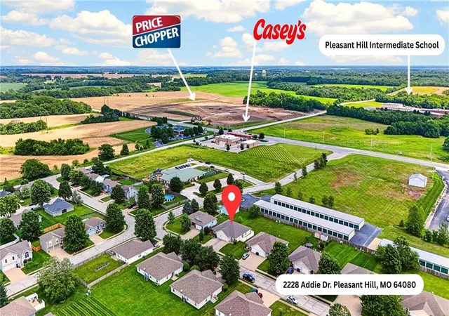Homes for sale in Pleasant Hill, MO | 2228 Addie Dr, Pleasant Hill, MO 64080 | MLS# 2623453