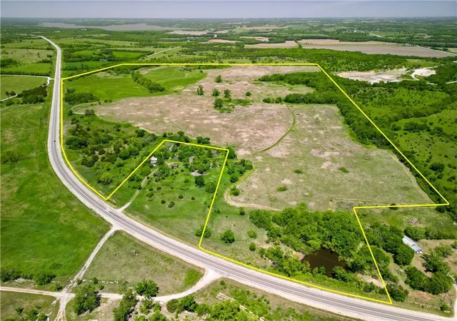 Homes for sale in Quenemo, KS | 0000 S Stanley Rd, Quenemo, KS 66528 | MLS# 2623468