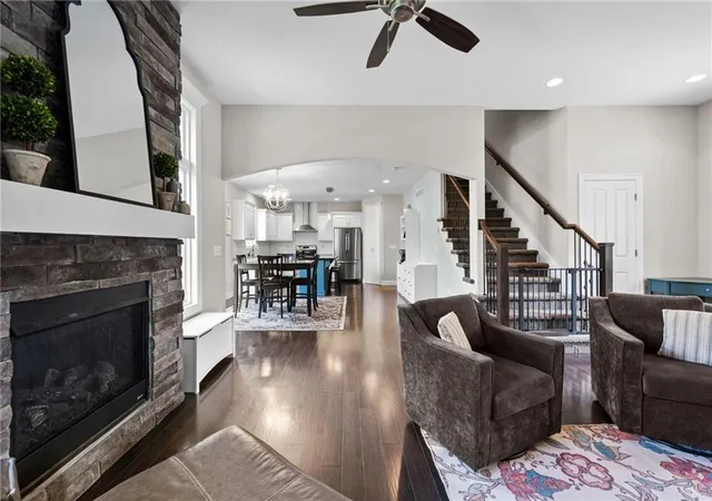 3rd image of 12621 Charlotte St, Kansas City, MO 64146 | MLS# 2623493