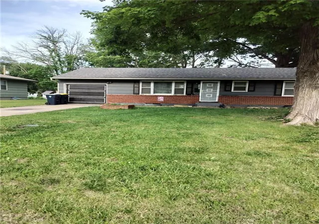 1st image of 9813 Bennington Ave, Kansas City, MO 64134 | MLS# 2623521
