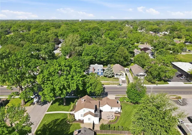 33rd image of 3020 W 47th Ter, Westwood, KS 66205 | MLS# 2623528